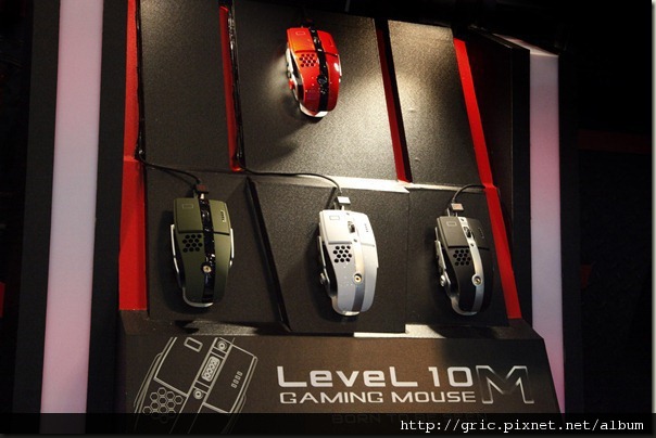 3.眾所矚目的《Level 10 M》電競滑鼠系列